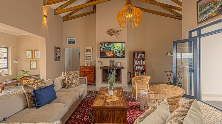 9 Bedroom Property for Sale in Long Acres Country Estate Western Cape